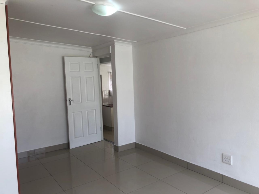 To Let 1 Bedroom Property for Rent in Kleinmond Western Cape